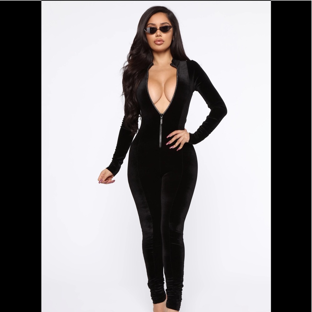 Fashion nova velvet jumpsuit